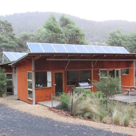 Base Camp Tasmania New Norfolk Exterior foto