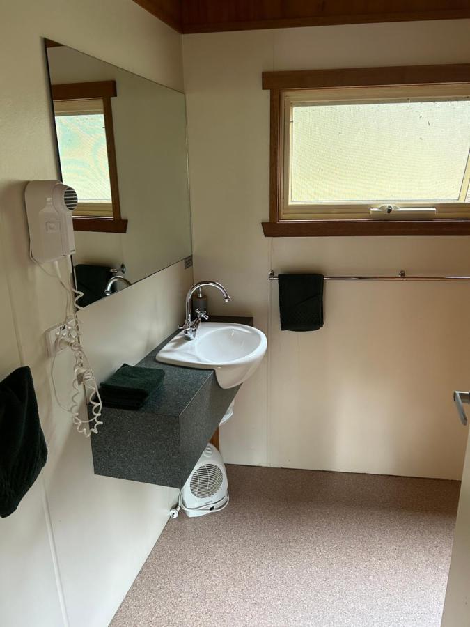 Base Camp Tasmania New Norfolk Exterior foto